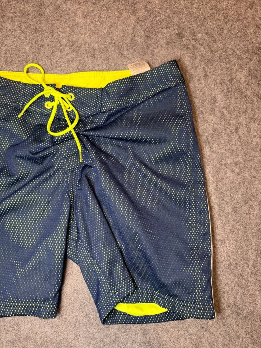 Sundek Mesh Board Shorts Navy Neon Yellow Men’s Size 30